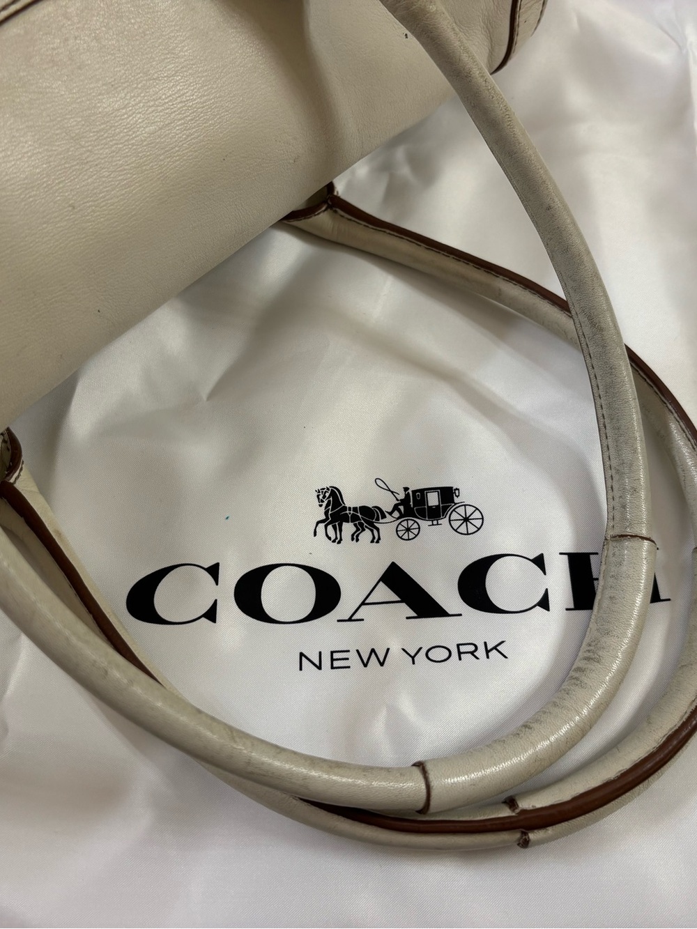 🆕 Coach Leather HandBag,in Box 👜 - Picture 10 of 12